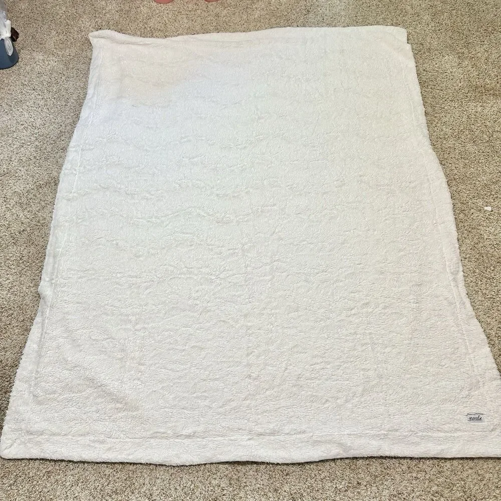 Graced Soft Luxuries Blanket Ivory Thick Plush 60” X 49